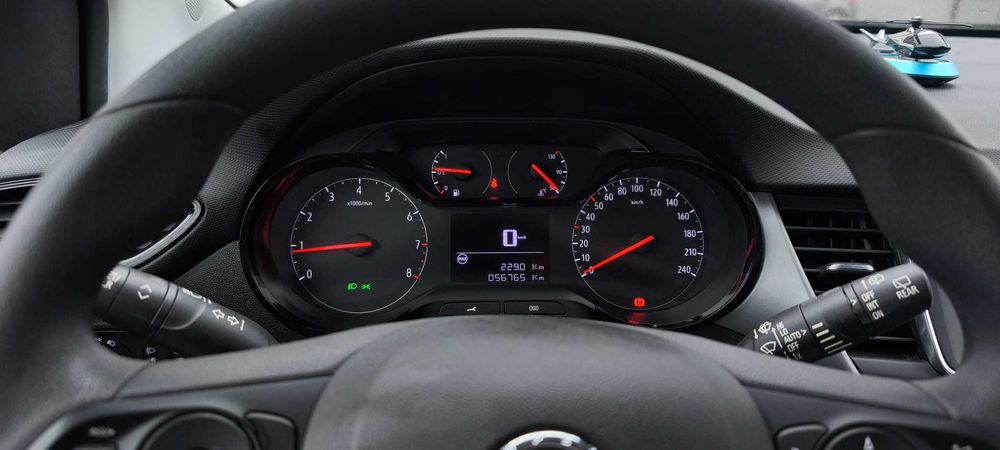Opel Crossland X impecabil