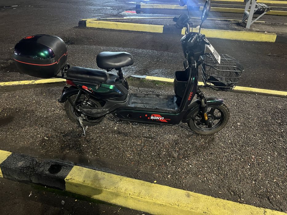 Skuter sotiladi srochna