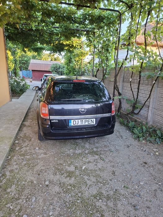 OPEL Astra 2009 — imagine 5