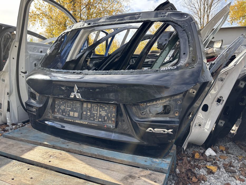 Капак Mitsubishi ASX