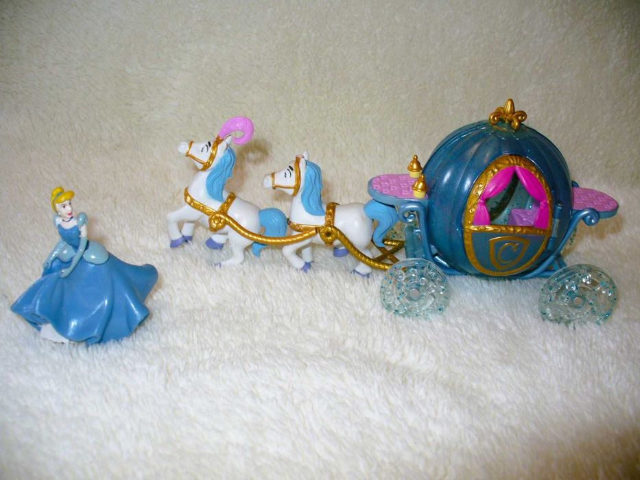 Caleasca Cenusareasa Disney Animators