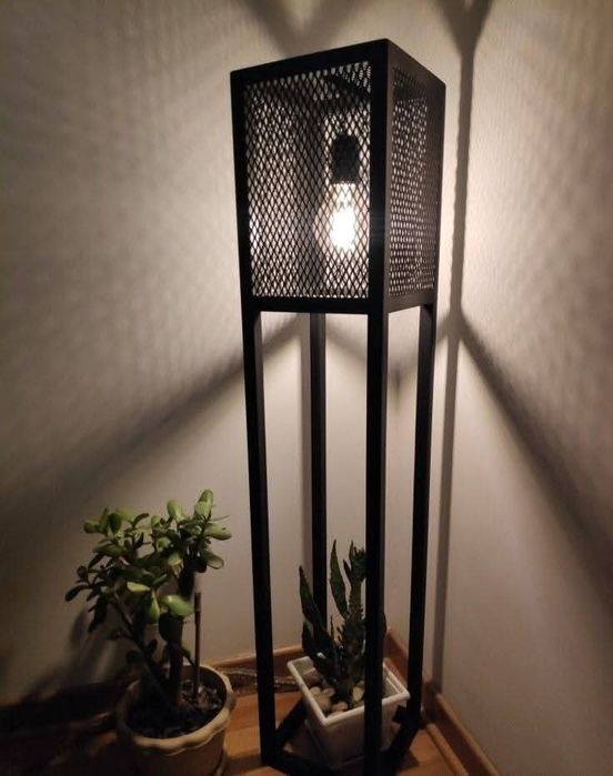 Lampă de podea stil Industrial