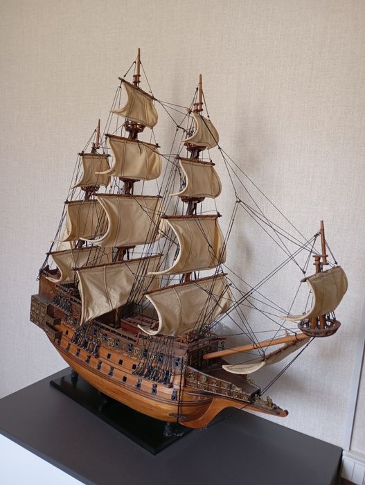 Парусный корабль