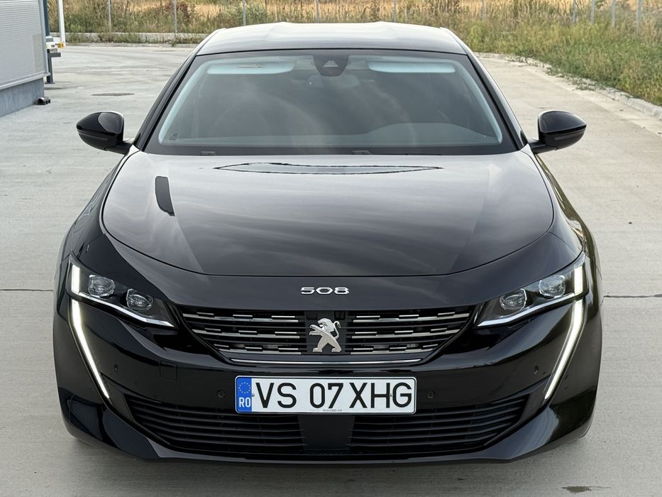 Peugeot 508 / 1.5 BlueHDI / automat(EAT8) / Line Assist / Full Led