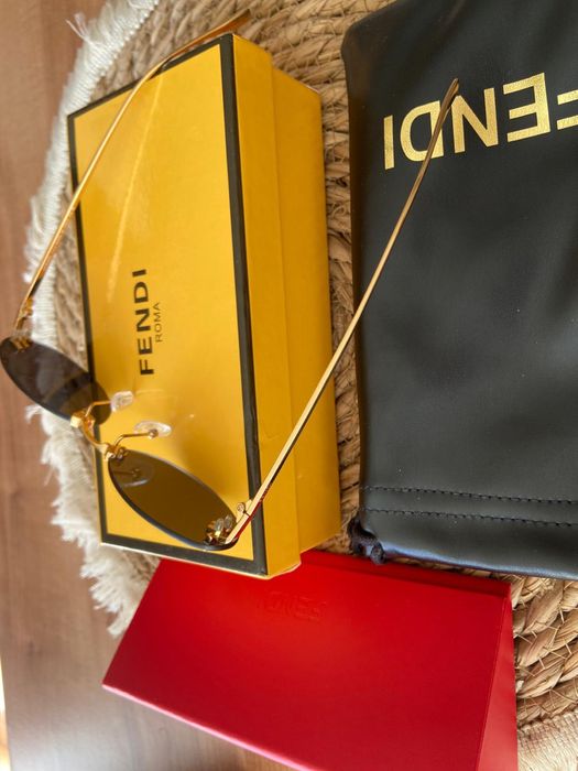 Слънчеви очила fendi