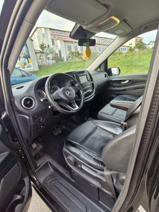 Vând mercedes vito