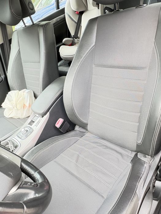 Vand renault laguna 3 . 1.5 dci 2011