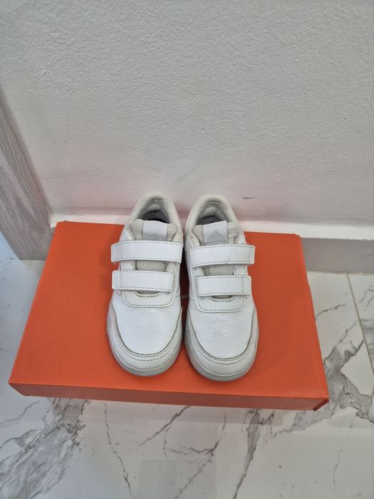 Adidasi Adidas masura 26