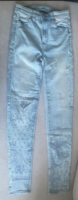 Продаются брендовые джинсы Ameri  can Eagle. Надевались всего 3–4 раз.
