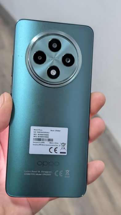 Oppo Reno 12F  +ceas Fitbit  Ionic