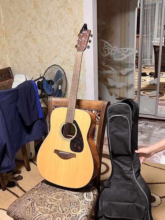Гитара Yamaha FG800
