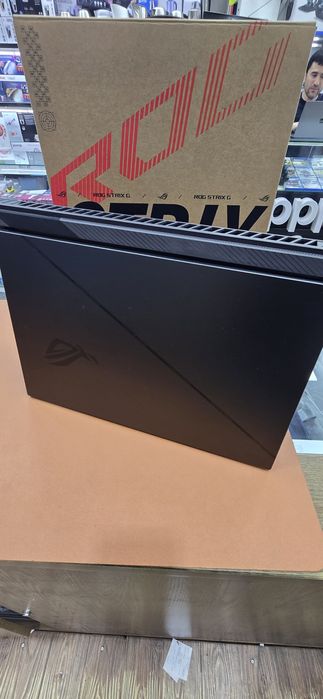 ASUS ROG Strix G18 (G814J)