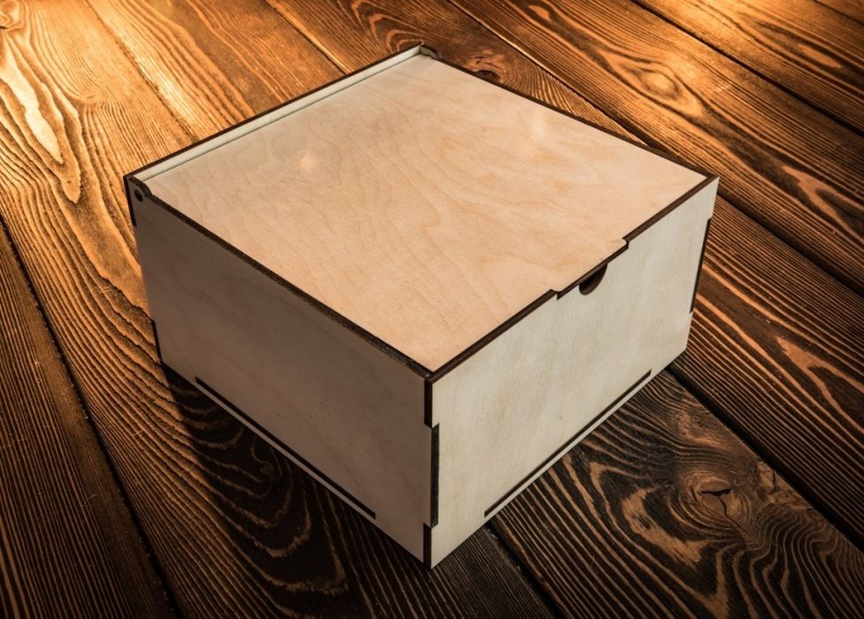 Подарочные деревянные коробки