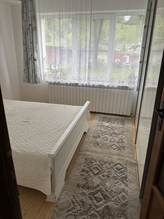 Vand apartament 2 camere