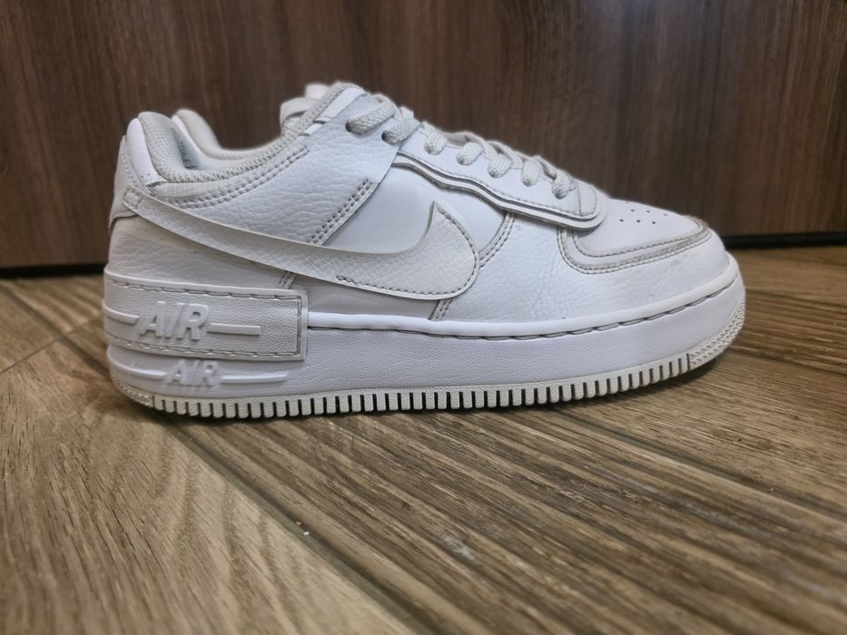 Дамски маратонки NIKE AIR FORCE 1