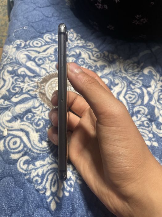 Vand Iphone 8 fara cont de iCloud