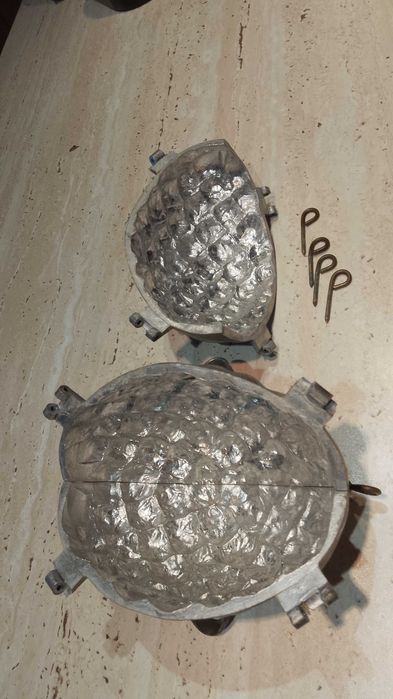 Forma metalica mare pentru oua de ciocolata Paste-piesa rara