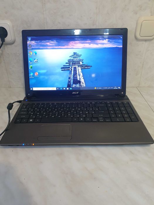 Отличный ноутбук Core i5 .