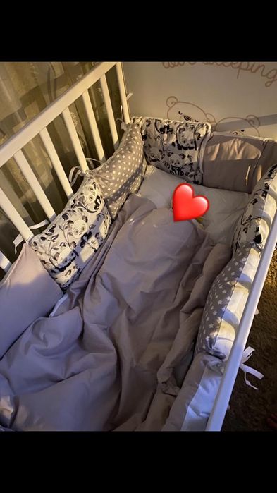 Продам кроватку 60000