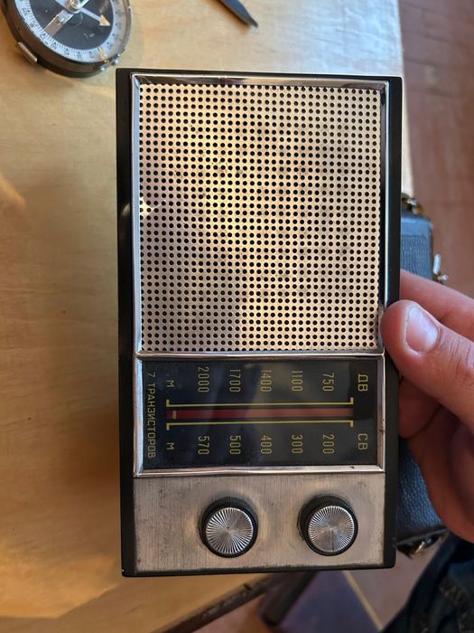 Радиоприемник Кварц-404 СССР.