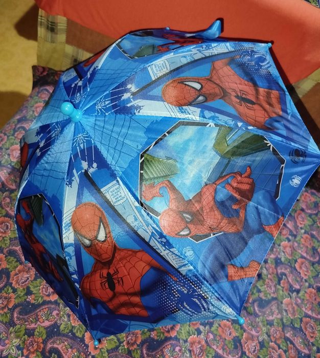 Зонт, яркий, герой мультфильма