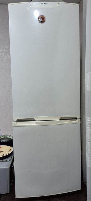 Продам холодильник ATLANT