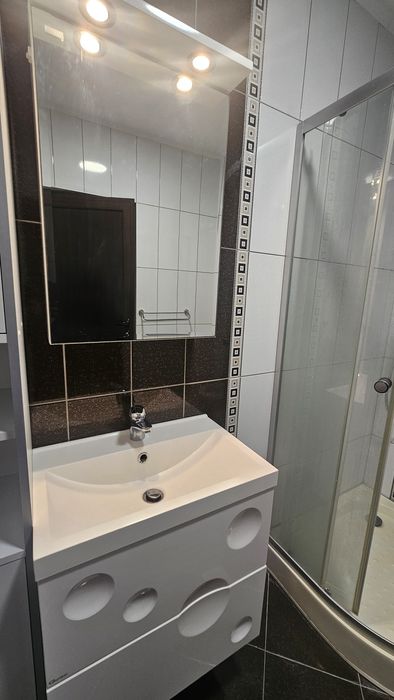 Дава се под наем Двустаен апартамент в Пловдив, Център - 70 кв.м за 535.5 € - Снимка #5