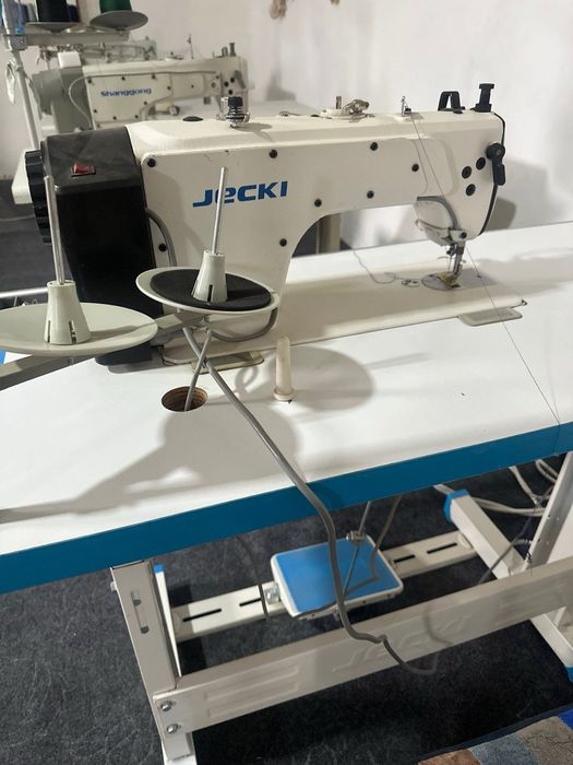 Тикув машинками  JECKI