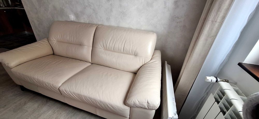 Луксозен италиански диван NATUZZI – Естествена дебела кожа (Като нов)