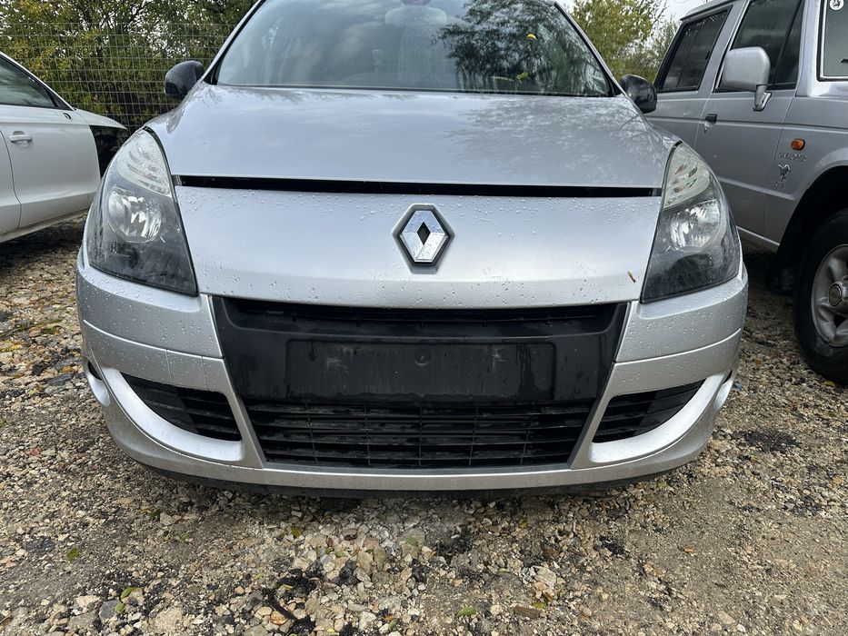 Фар/Фарове за Рено Сценик 3 след 2009г.!