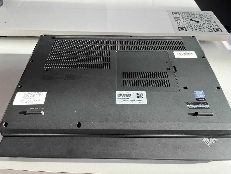 Lenovo ThinkPad P15 Gen1  i7-10750H-32gb-512gb ssd-T1000-4K(3840x2160)
