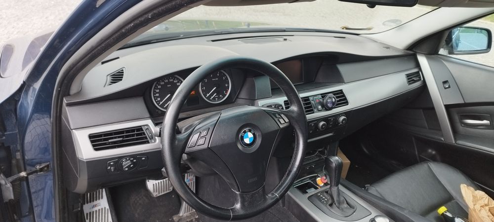 BMW E60  525 i M paket