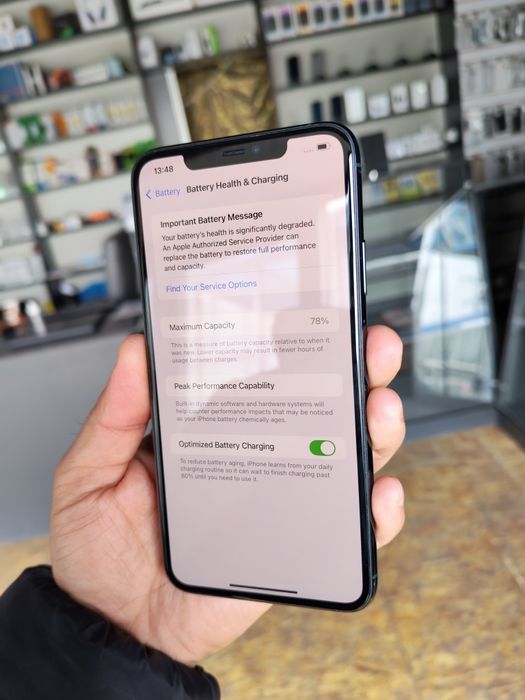Iphome 11 pro max 64GB ideal karopka nasiya va naxt savdo