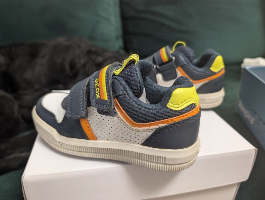 Geox adidași mărime 24