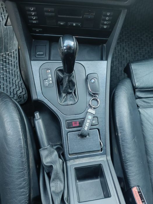 Продам bmw 528 автоматРАСРОЧКИ НЕТ!!!