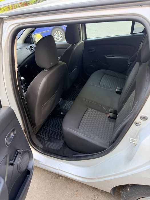 Dacia Logan 1,2 benzina