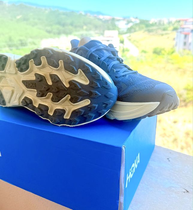 HOKA M Challenger 8 WIDE