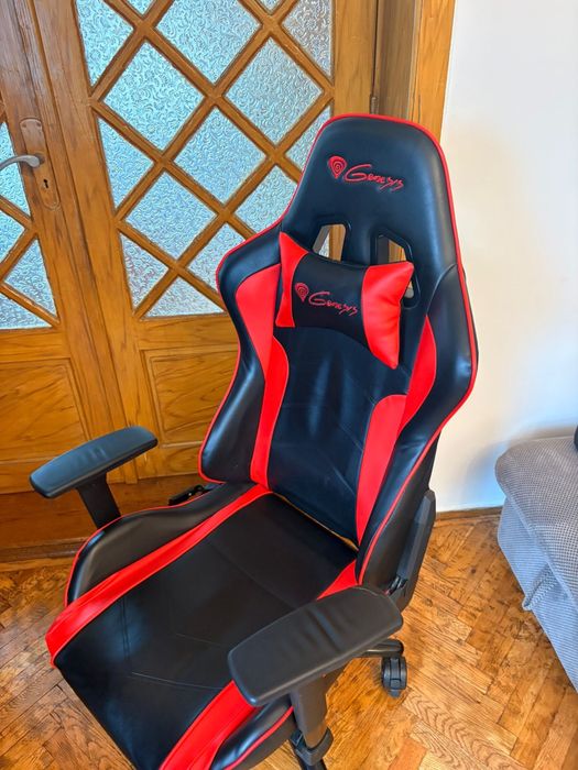 Scaun gaming folosit