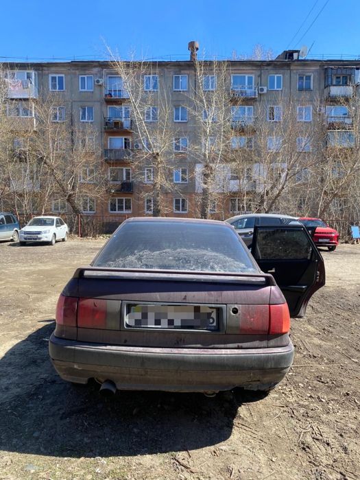 Aaudi 80b4,1992,karb