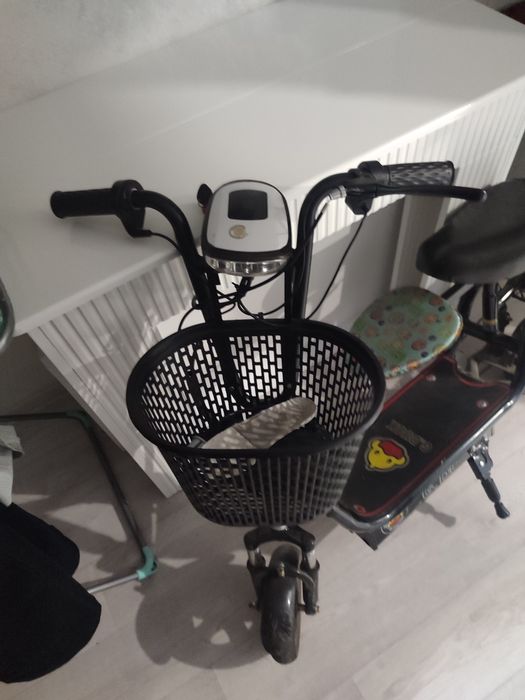 Продам Электро самокат