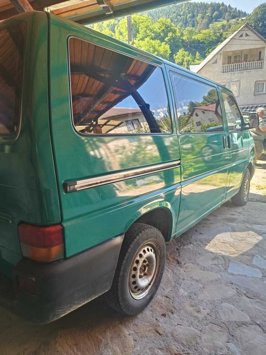 Vând Volkswagen T4