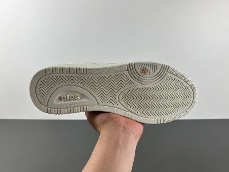 CD B27 Low-Top White Calfskin