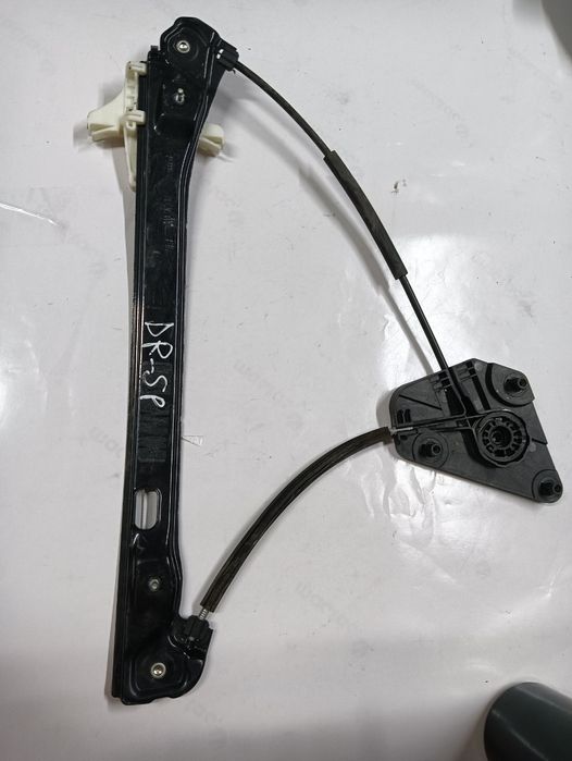 Macara Geam Electric Dreapta Spate Ford Focus Break Iv Hn 2018 - >