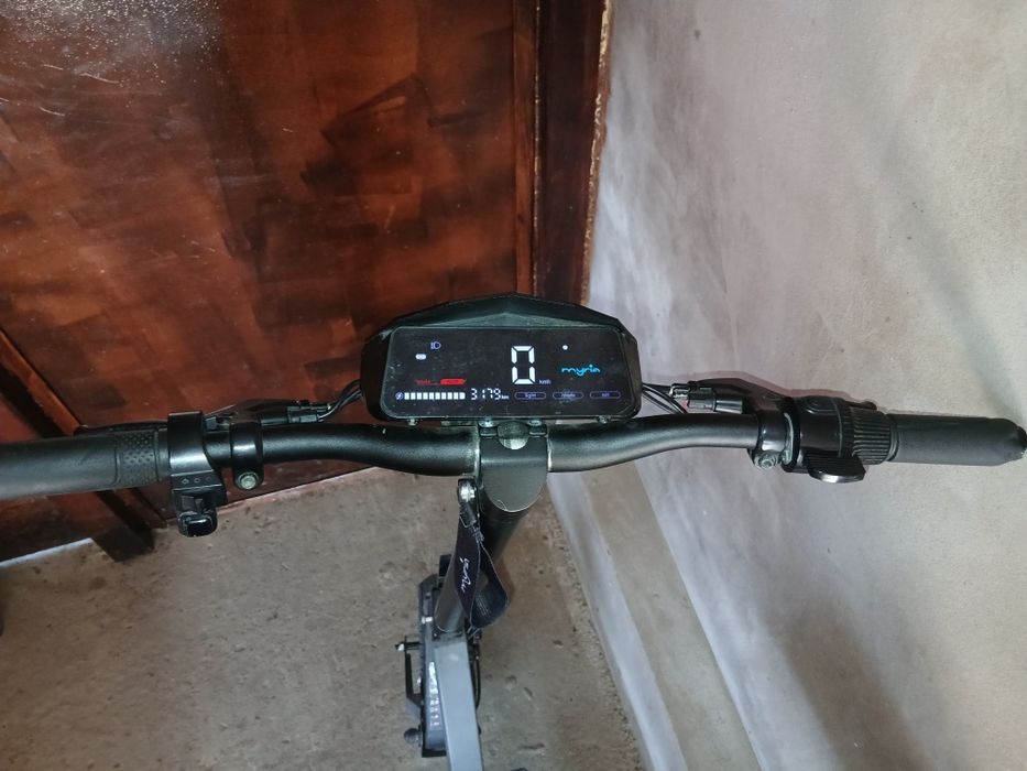 Trotineta myria Road Traveller XT