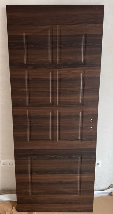 Интериорни врати