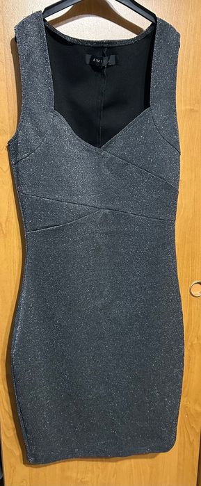 Красиви елегантни рокли