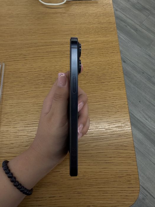 iPhone 15 Pro Max 256 GB Blue Titanium