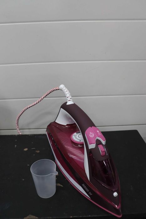 Ютия Clatronic DB3705, 7 функции, 380ml, 220-240V, 2600W, бяло/червено