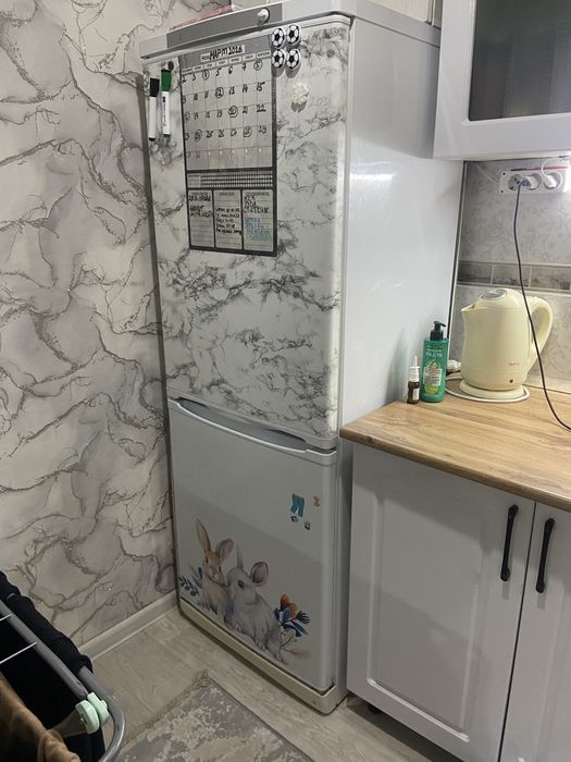 Продам холодильник