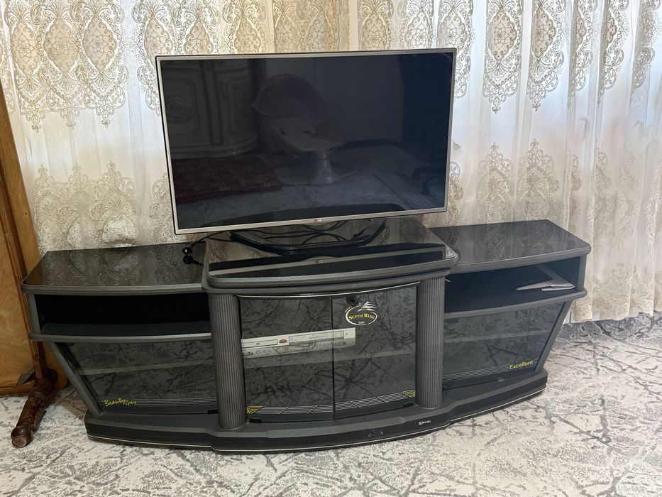 продается подставка под телевизор